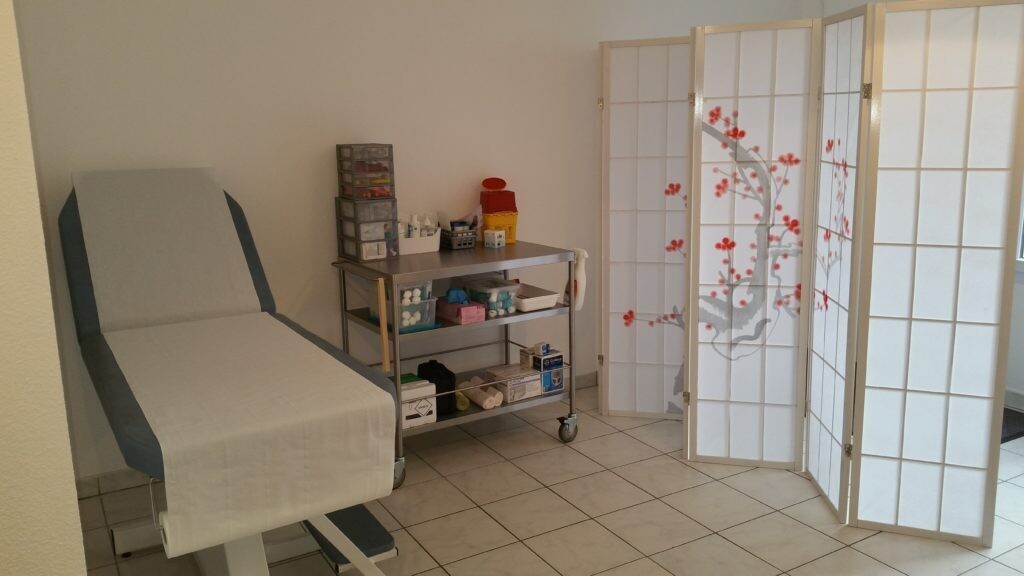 Salle de soins équipée